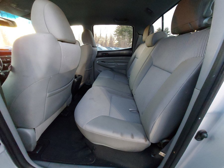 Used 2012 Toyota Tacoma 4x4 Double Cab w/ TRD Sport Pkg image 9