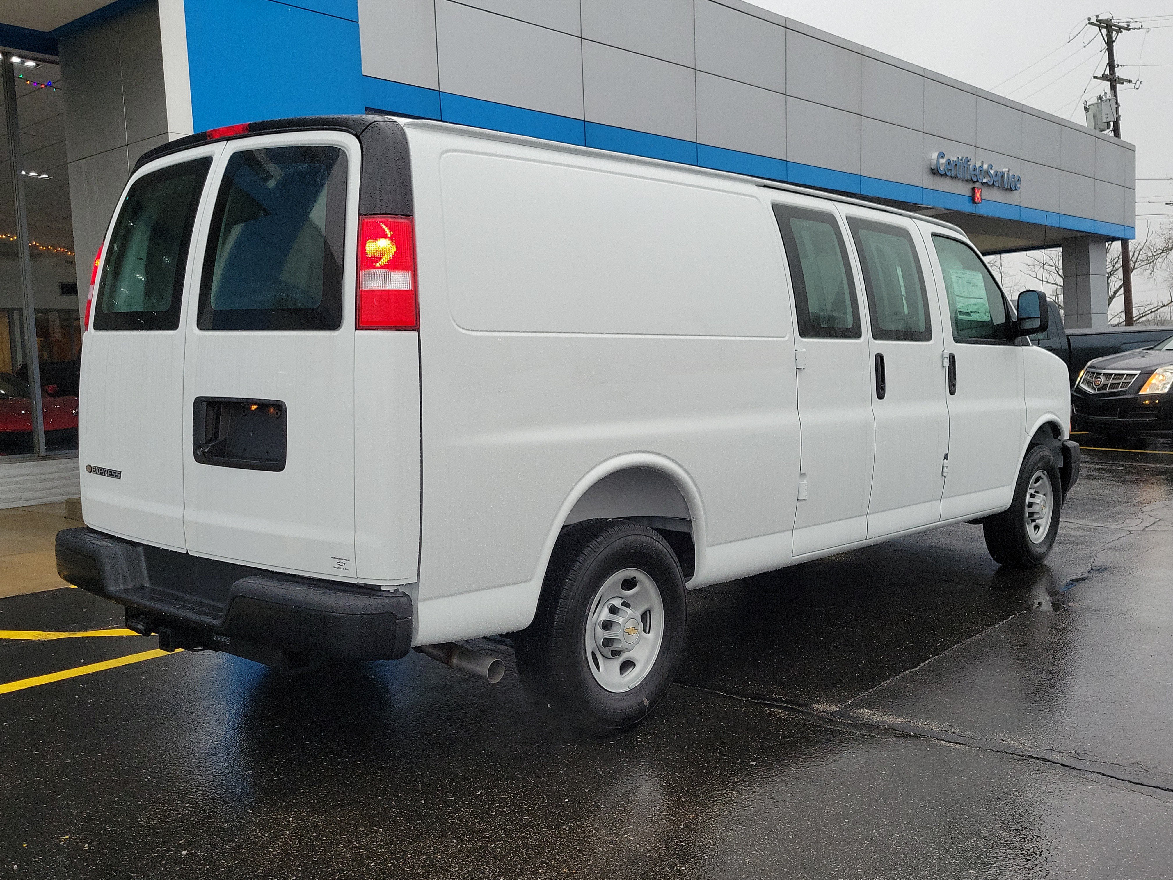 New 2025 Chevrolet Express 3500 Extended w/ Driver Convenience Package RWD image 4