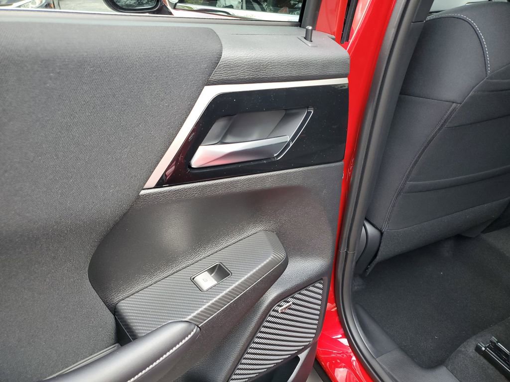 New 2026 Mitsubishi Outlander ES image 11