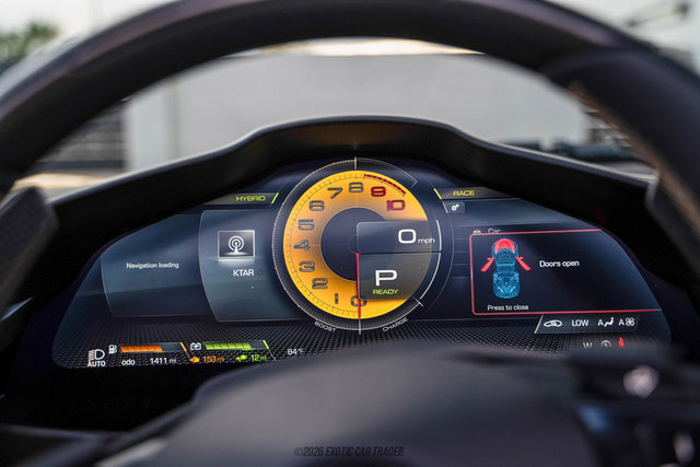 Used 2024 Ferrari SF90 Spider AWD/4WD image 28