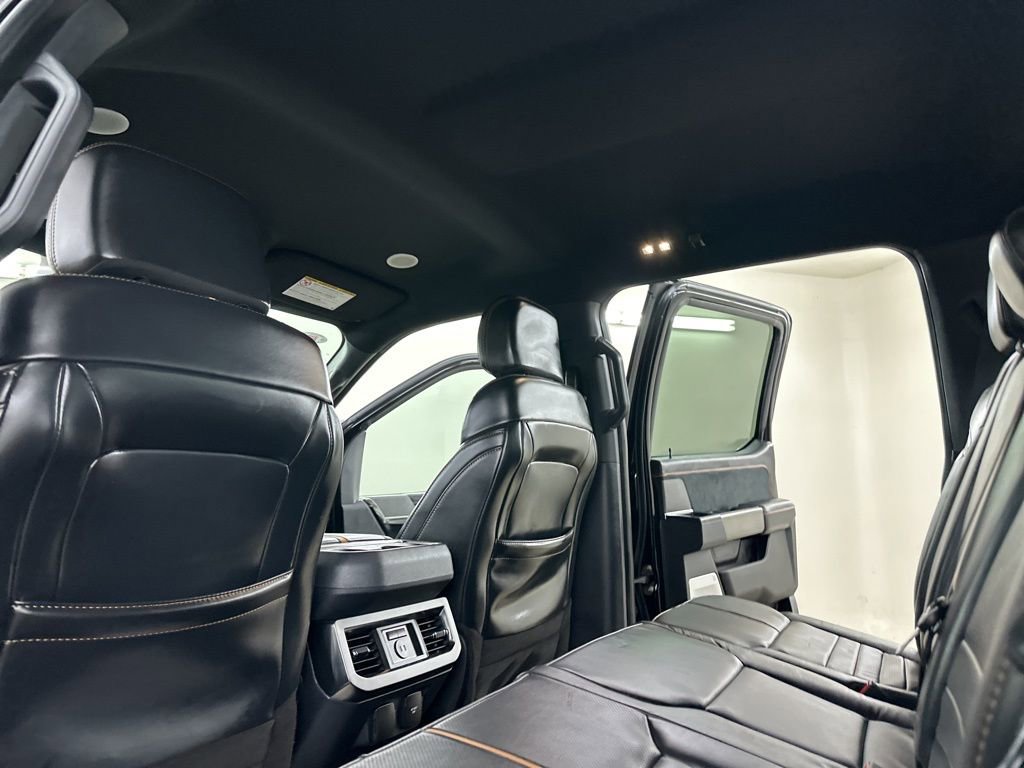 Used 2024 Ford F250 Platinum image 27