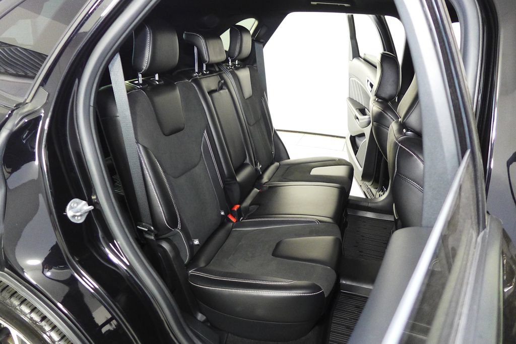 Used 2023 Ford Edge ST AWD/4WD image 19