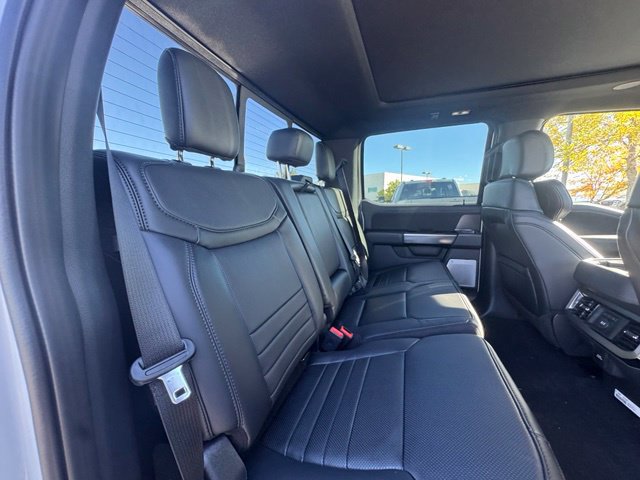 New 2027 Ford F250 Platinum w/ Tremor Off-Road Package AWD/4WD image 24