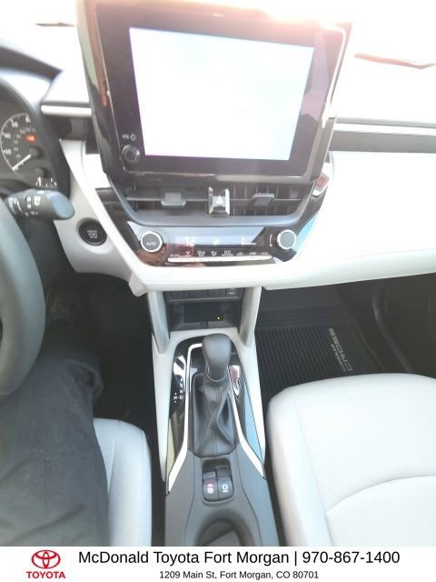 Used 2025 Toyota Corolla Cross LE w/ Moonroof Package image 10