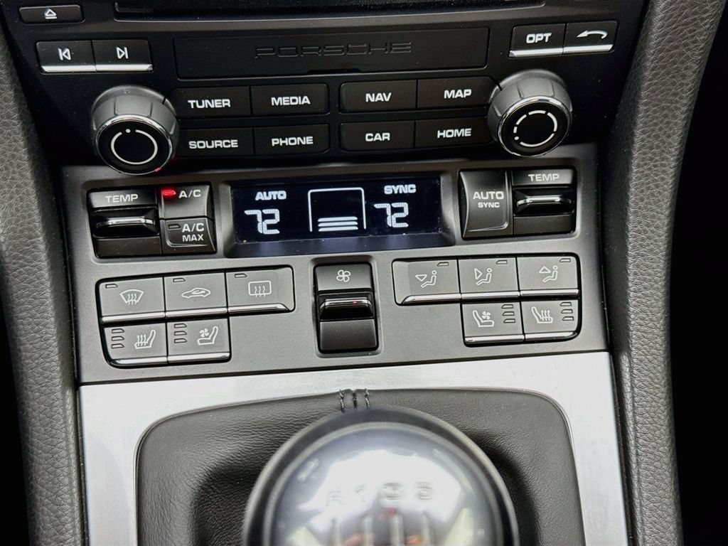 Certified 2019 Porsche 718 Boxster S RWD image 22