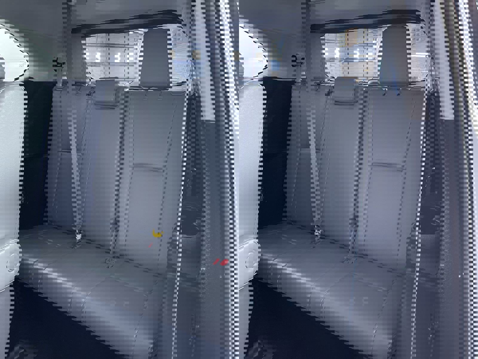 Used 2023 Toyota Highlander Limited image 23