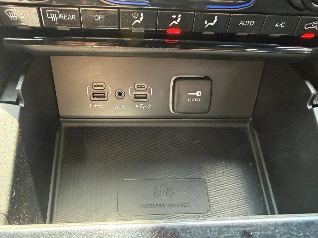Certified 2024 Jeep Grand Cherokee L Altitude AWD/4WD image 27