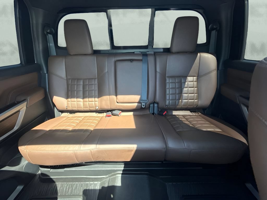 Used 2024 Nissan Titan Platinum Reserve w/ Moonroof Package AWD/4WD image 7