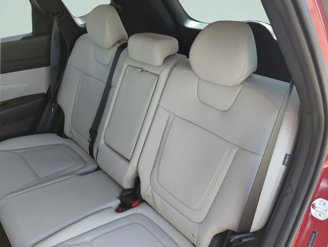 Used 2025 Hyundai Tucson SEL image 26