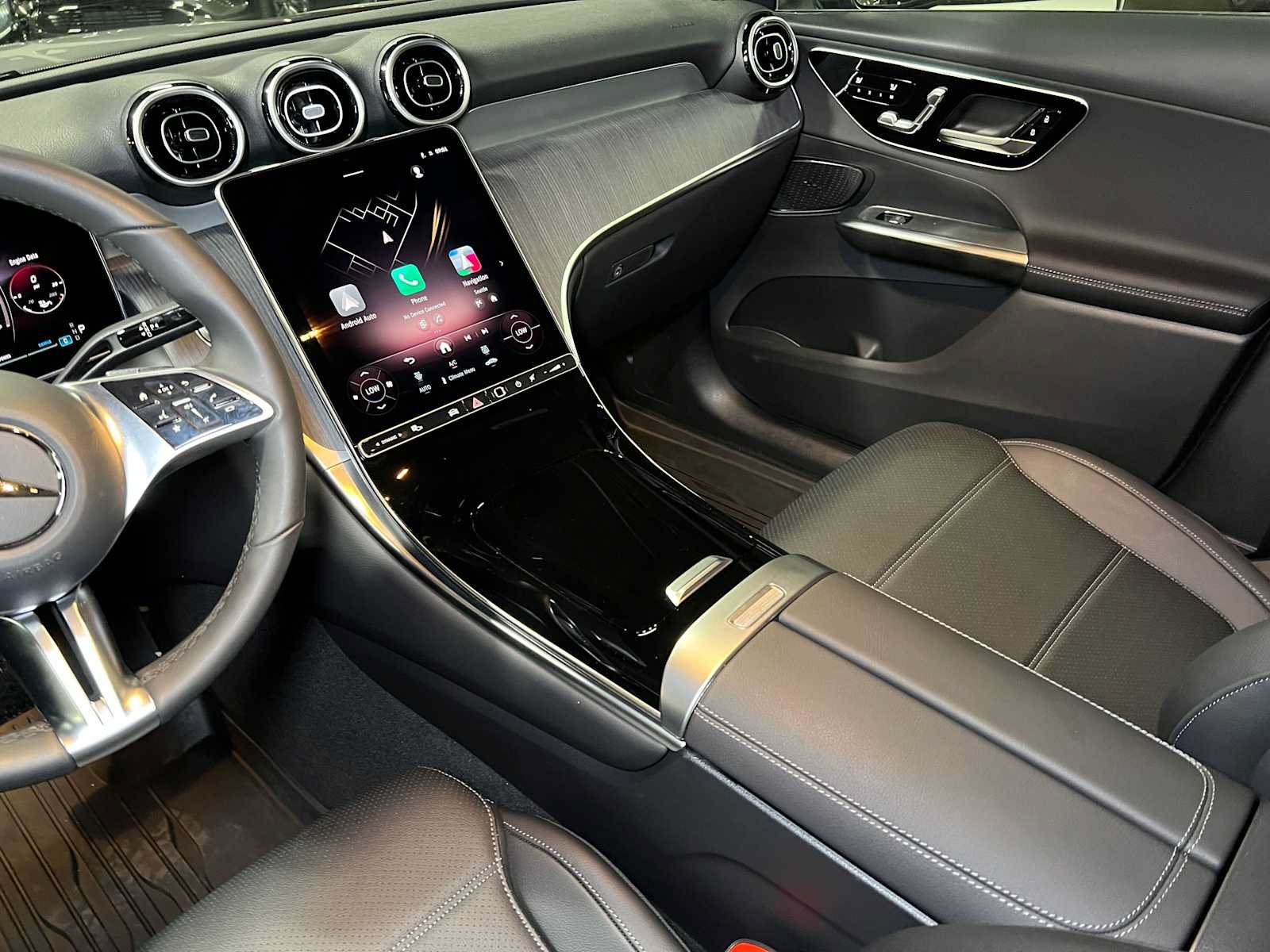 Certified 2026 Mercedes-Benz GLC 300 4MATIC image 45