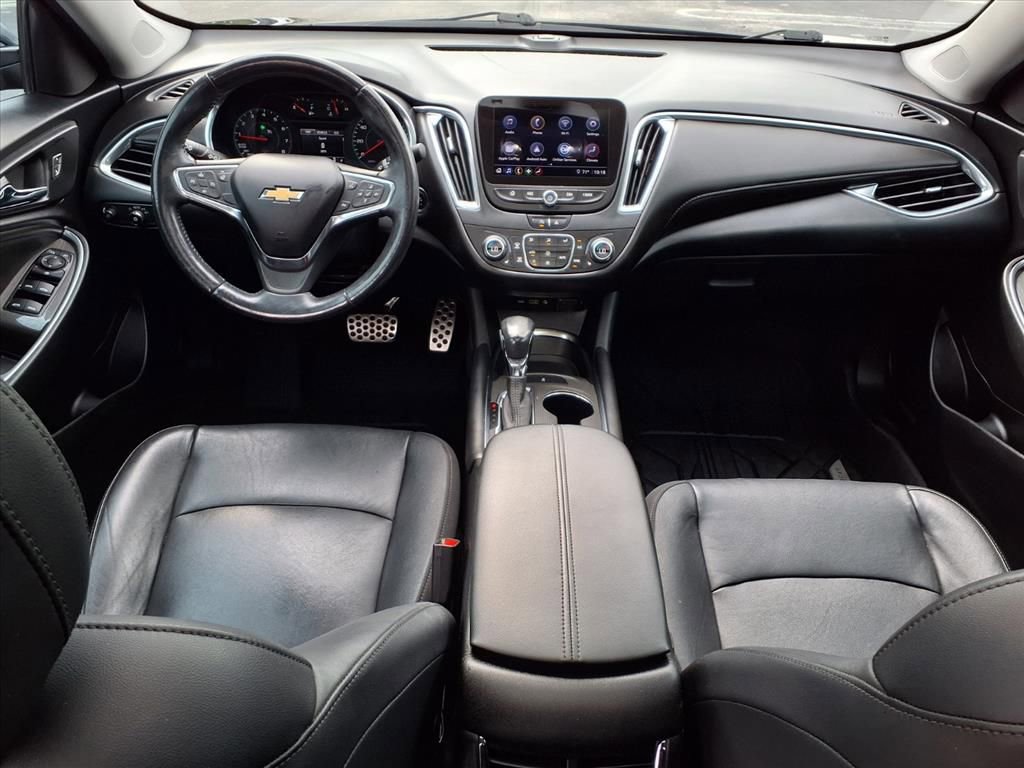 Used 2021 Chevrolet Malibu LT w/ Leather Package FWD image 8