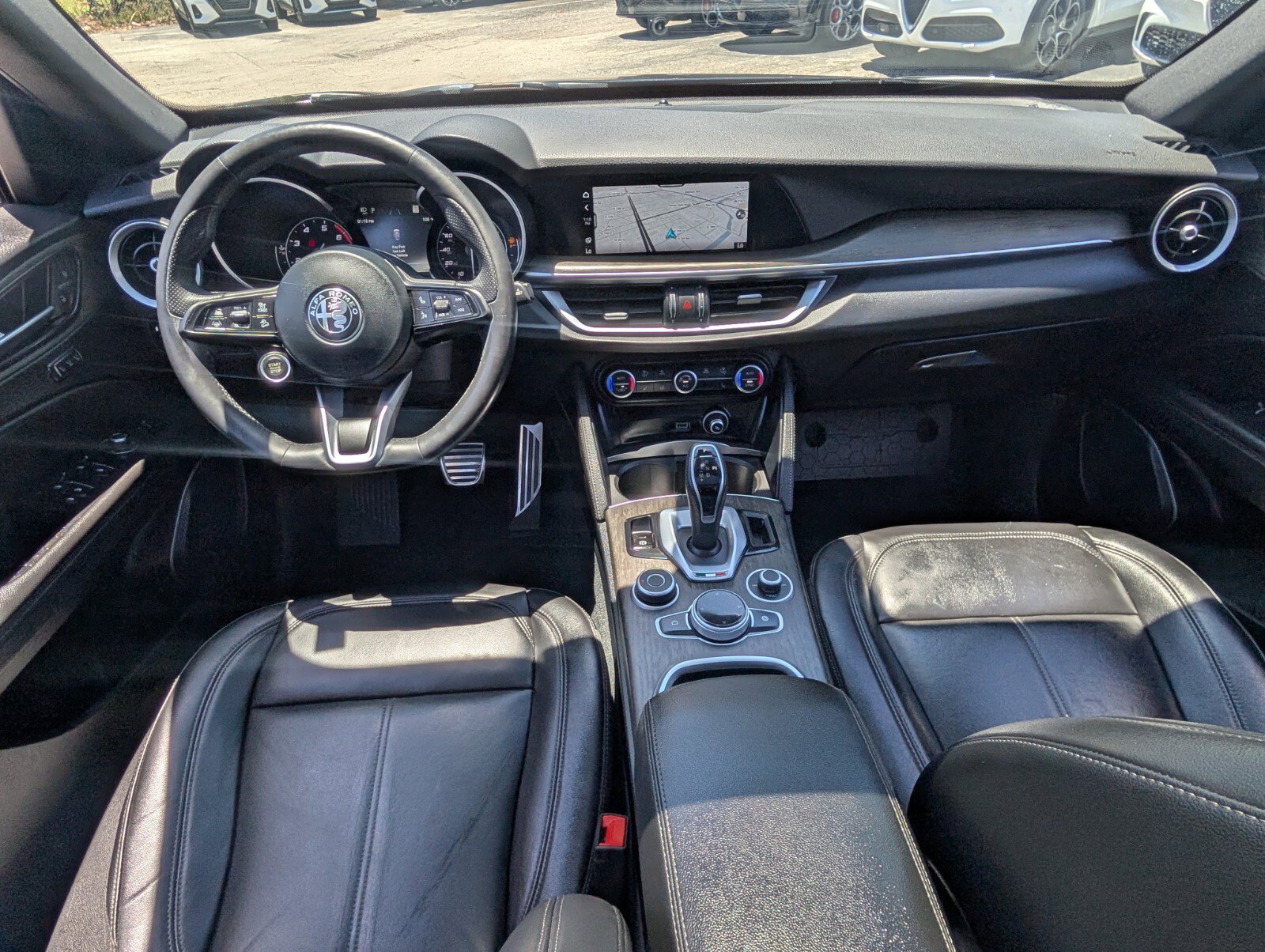 Used 2022 Alfa Romeo Stelvio Ti w/ Active Assist Plus Package AWD/4WD image 13