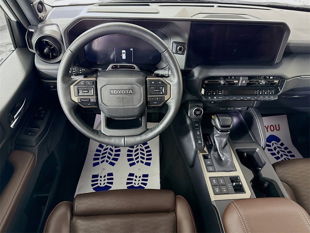 Used 2024 Toyota Land Cruiser image 3