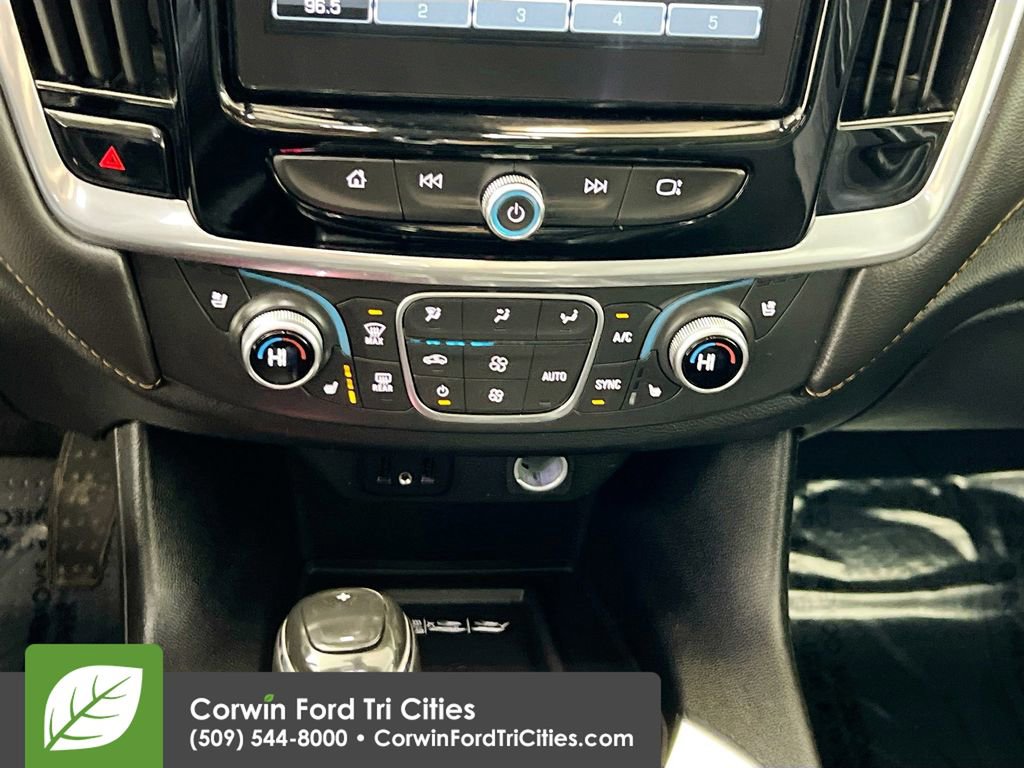 Used 2019 Chevrolet Traverse Premier image 9