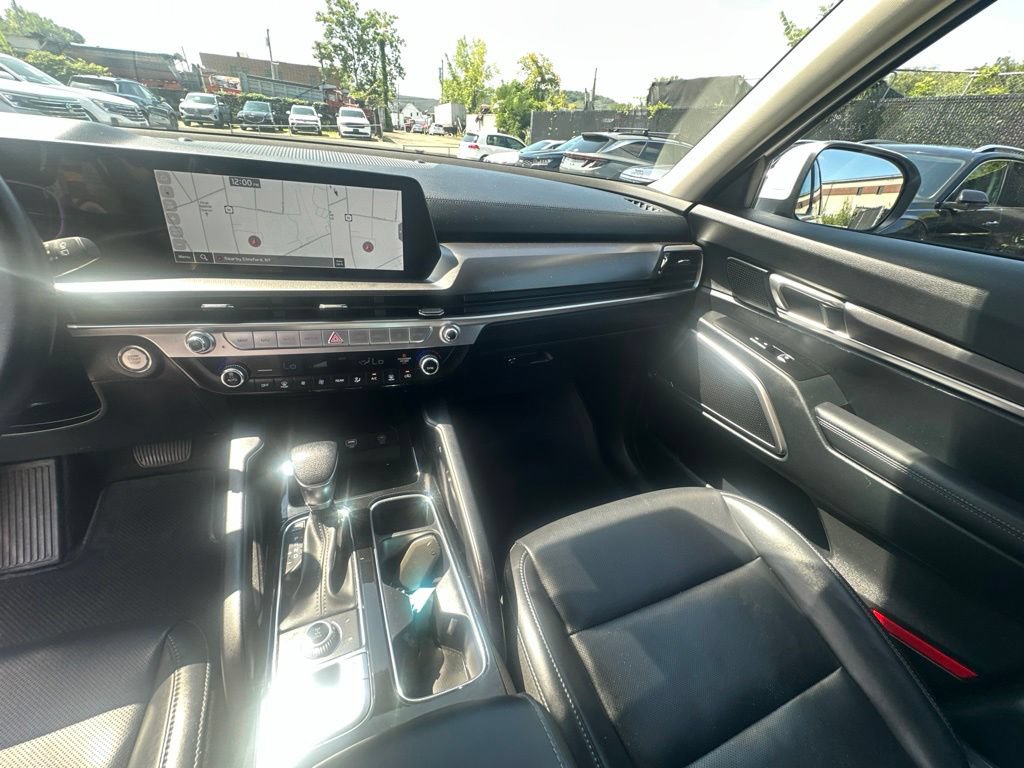 Used 2024 Kia Telluride LX AWD/4WD image 27