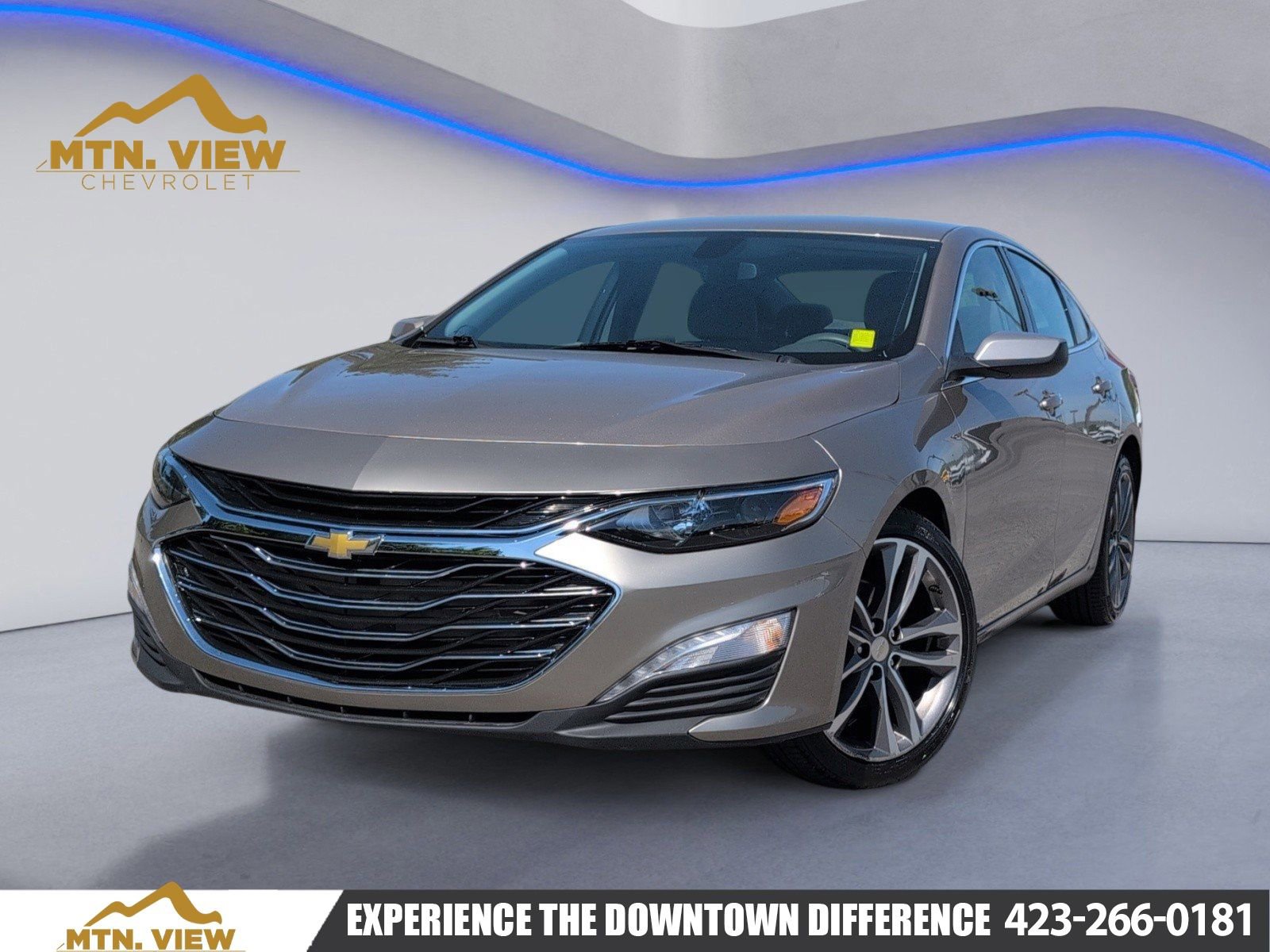 Used 2022 Chevrolet Malibu LT FWD image 1