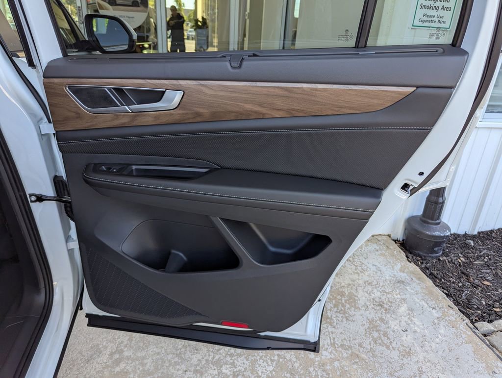 New 2026 Volkswagen Atlas SE image 35