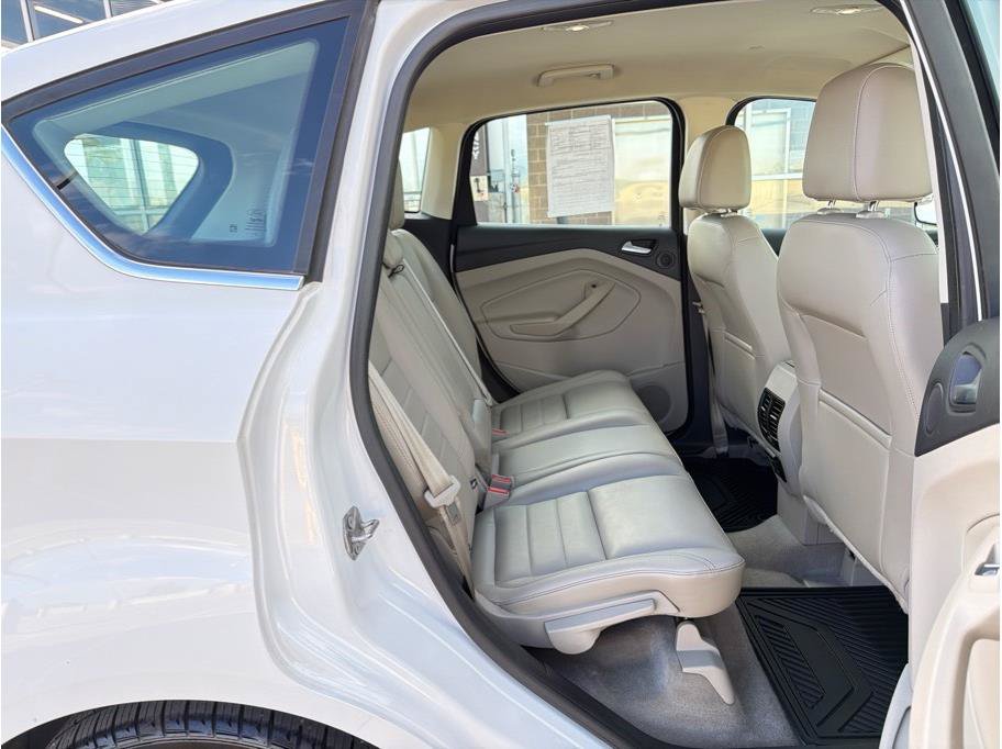 Used 2013 Ford C-MAX Energi SEL FWD image 13