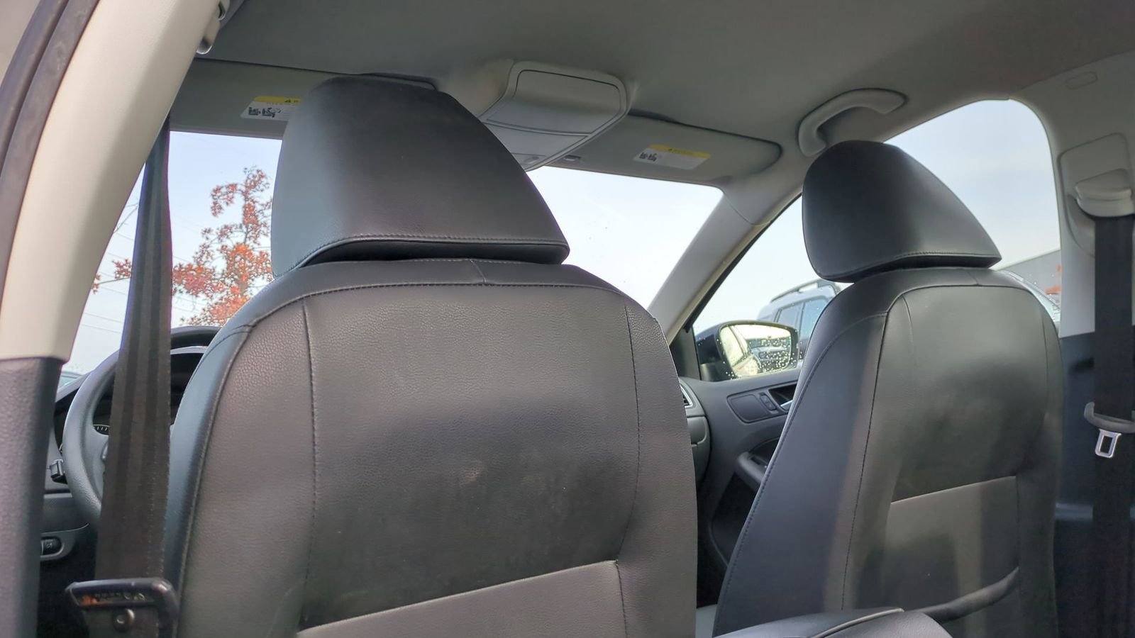 Used 2014 Volkswagen Jetta SE image 16