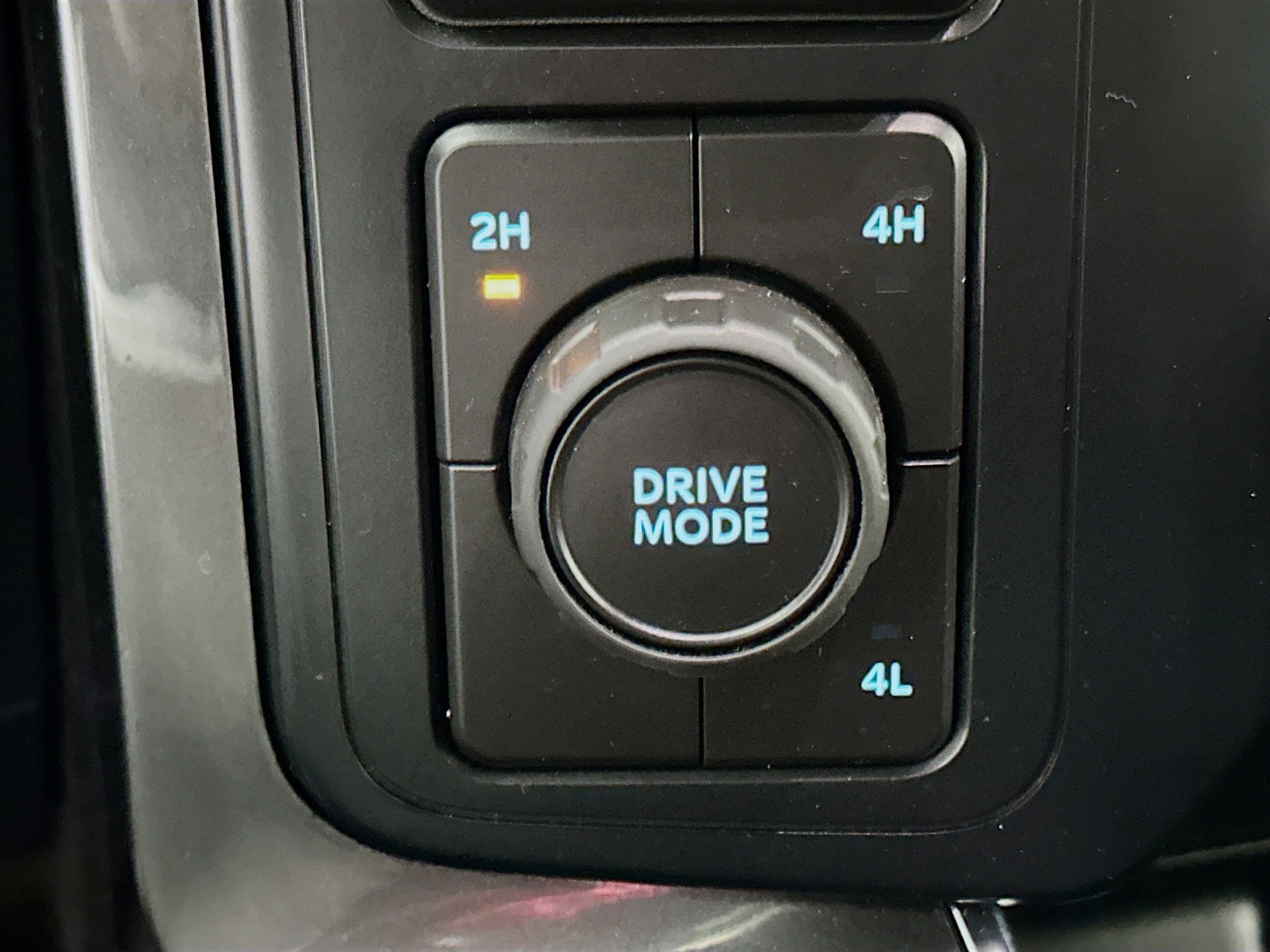 Used 2023 Ford F150 XLT w/ Equipment Group 302A High image 26