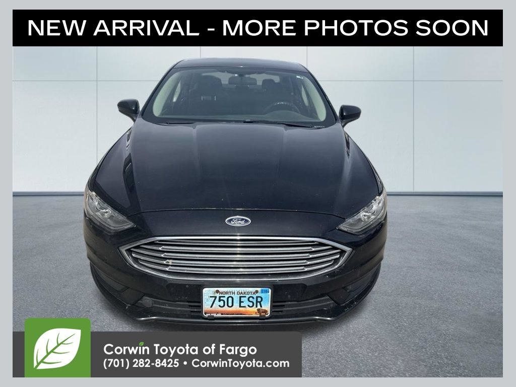 Used 2017 Ford Fusion SE