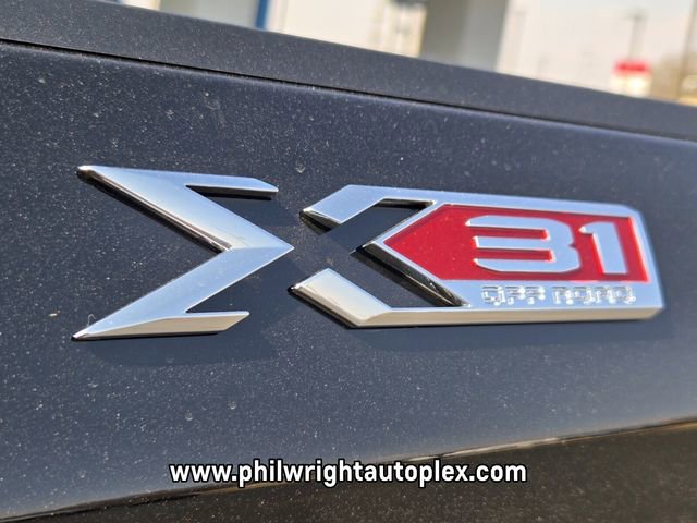 New 2026 GMC Sierra 1500 SLE w/ X31 Off-Road Package image 16