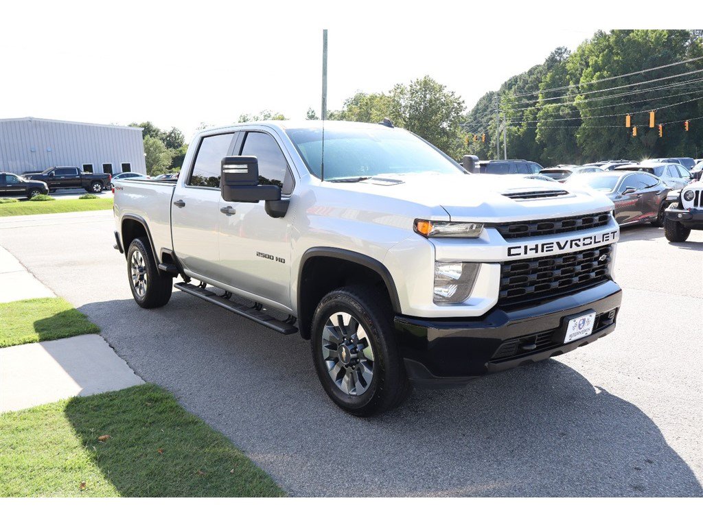 Used 2021 Chevrolet Silverado 2500 Custom w/ Custom Value Package AWD/4WD image 9