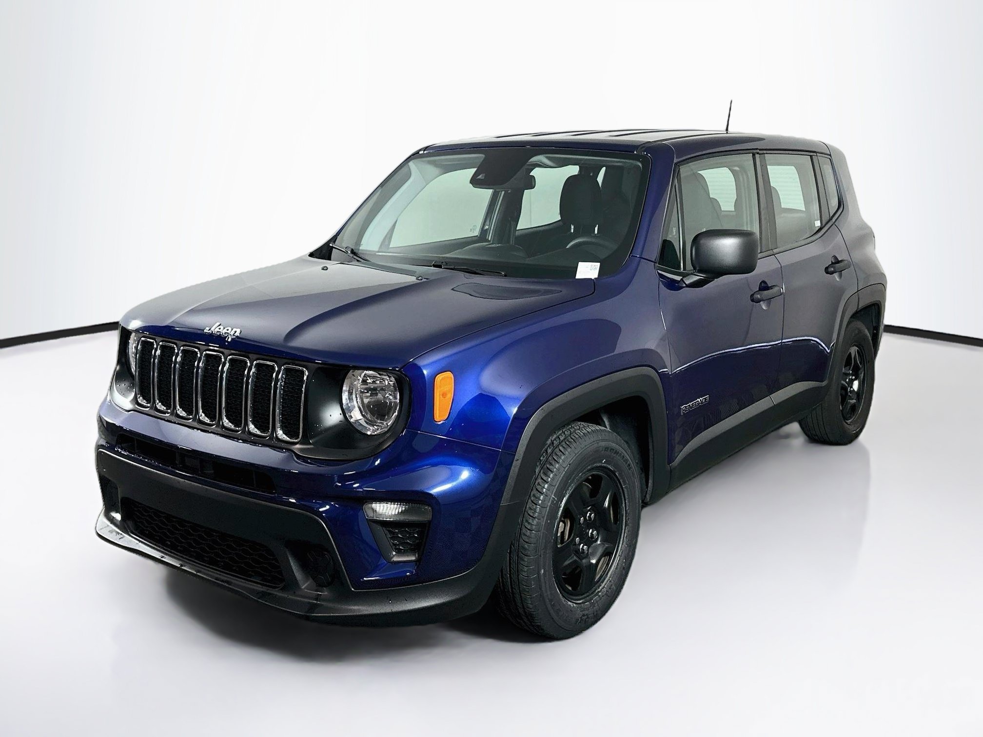 Used 2021 Jeep Renegade Sport FWD image 3