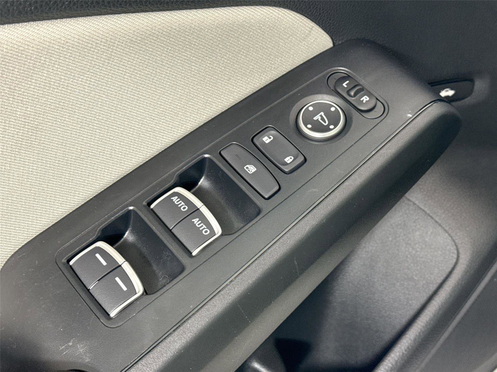 Used 2023 Honda Civic LX image 24