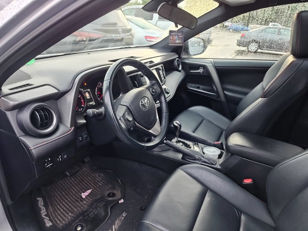 Used 2017 Toyota RAV4 SE w/ Power Special Value Package AWD/4WD image 7