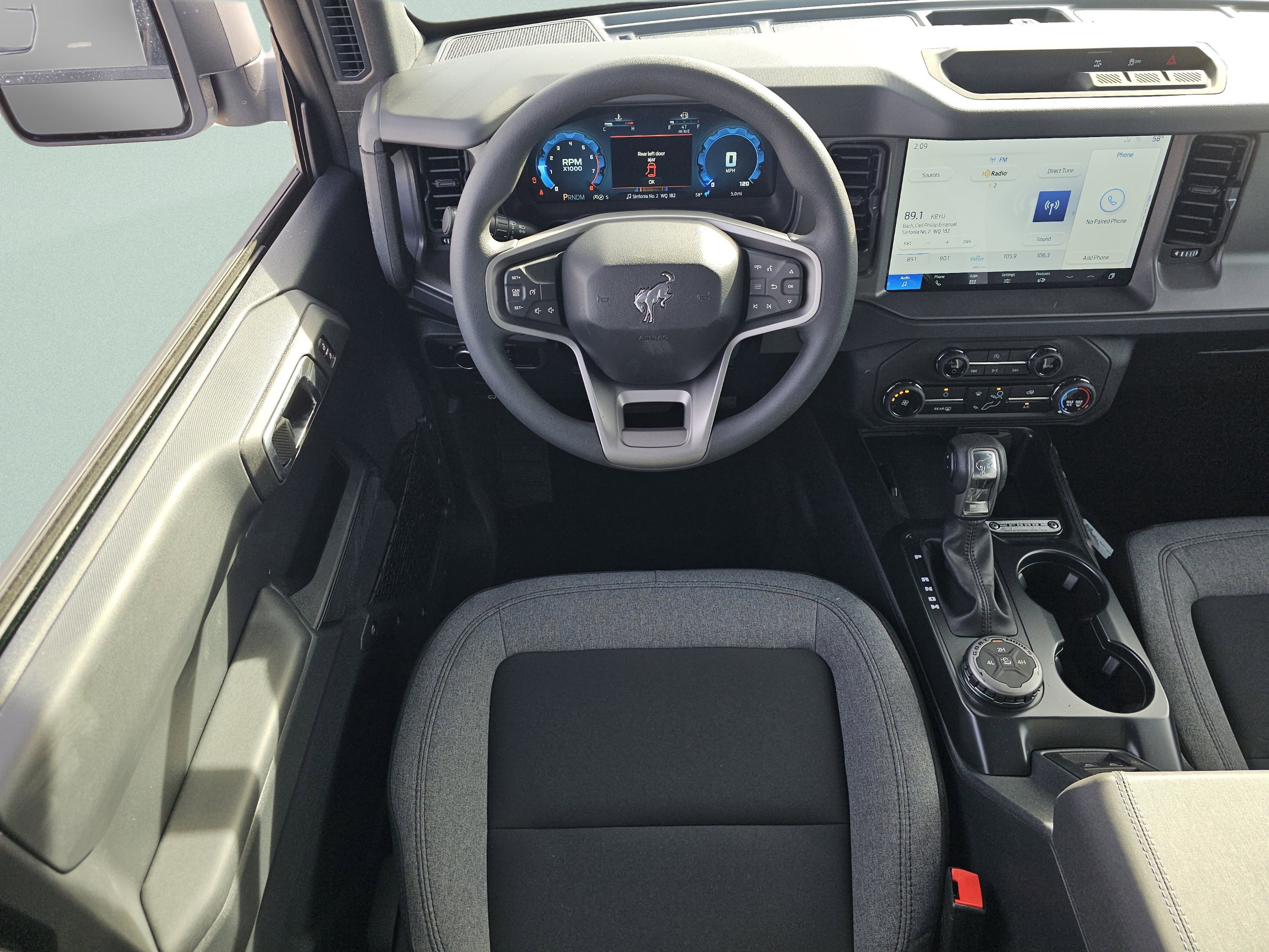 New 2025 Ford Bronco 4-Door AWD/4WD image 4