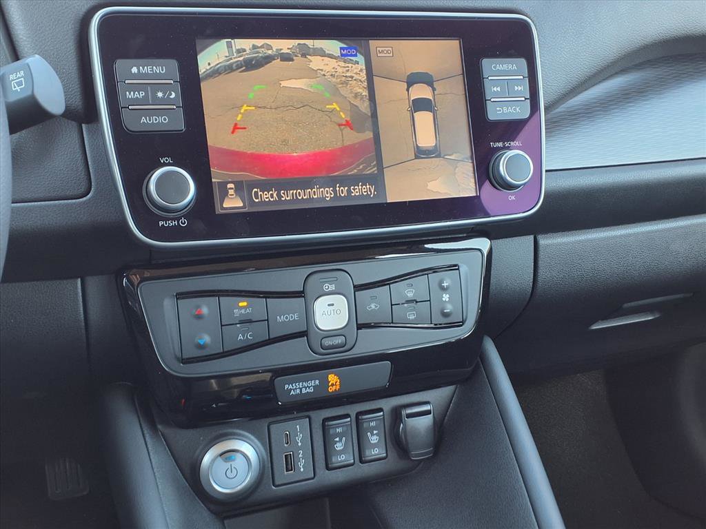 Used 2024 Nissan Leaf SV Plus image 24