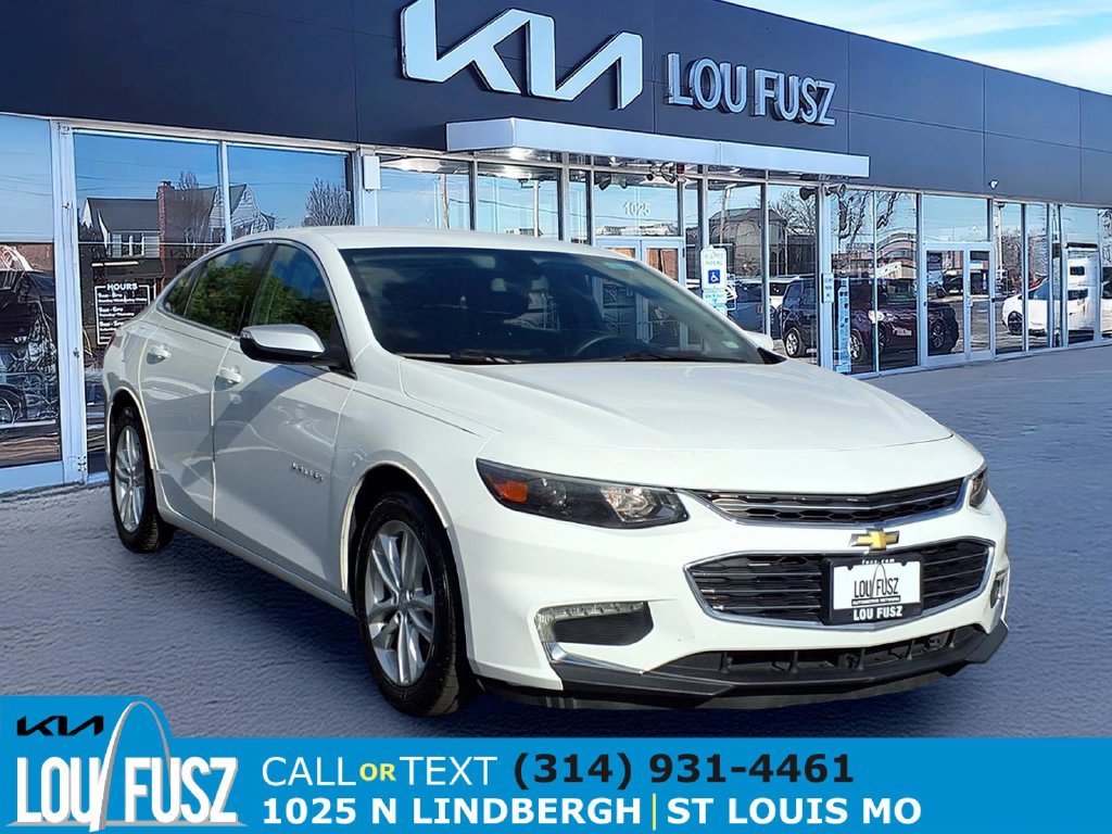 Used 2017 Chevrolet Malibu LT