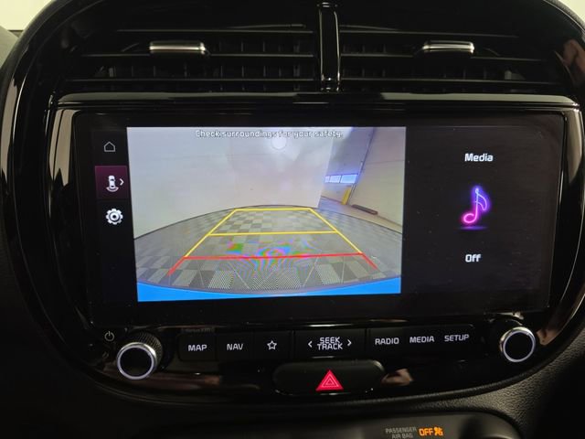 Used 2023 Kia Soul S FWD image 14