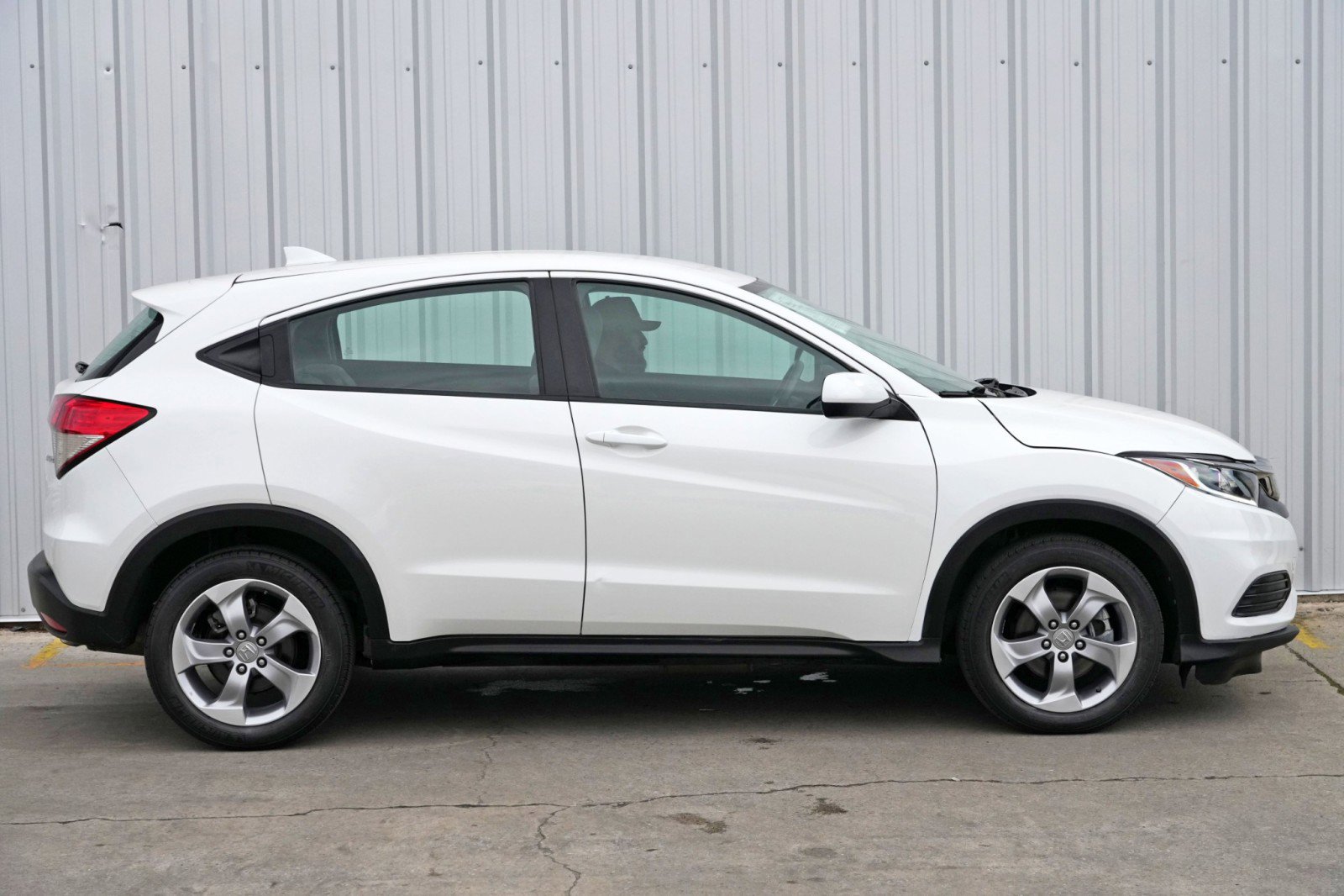Used 2022 Honda HR-V LX image 45