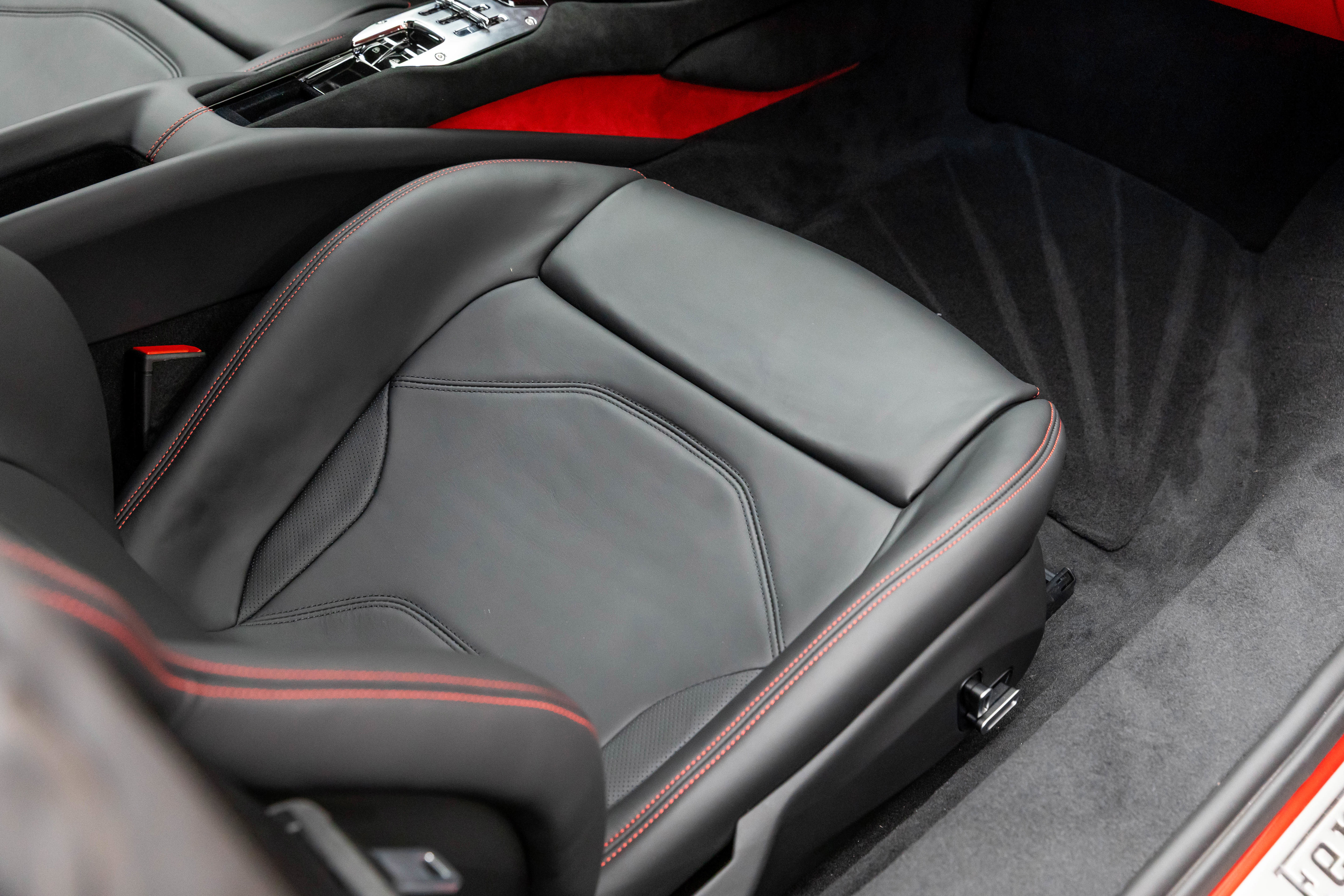 Used 2025 Ferrari 296 GTB image 38