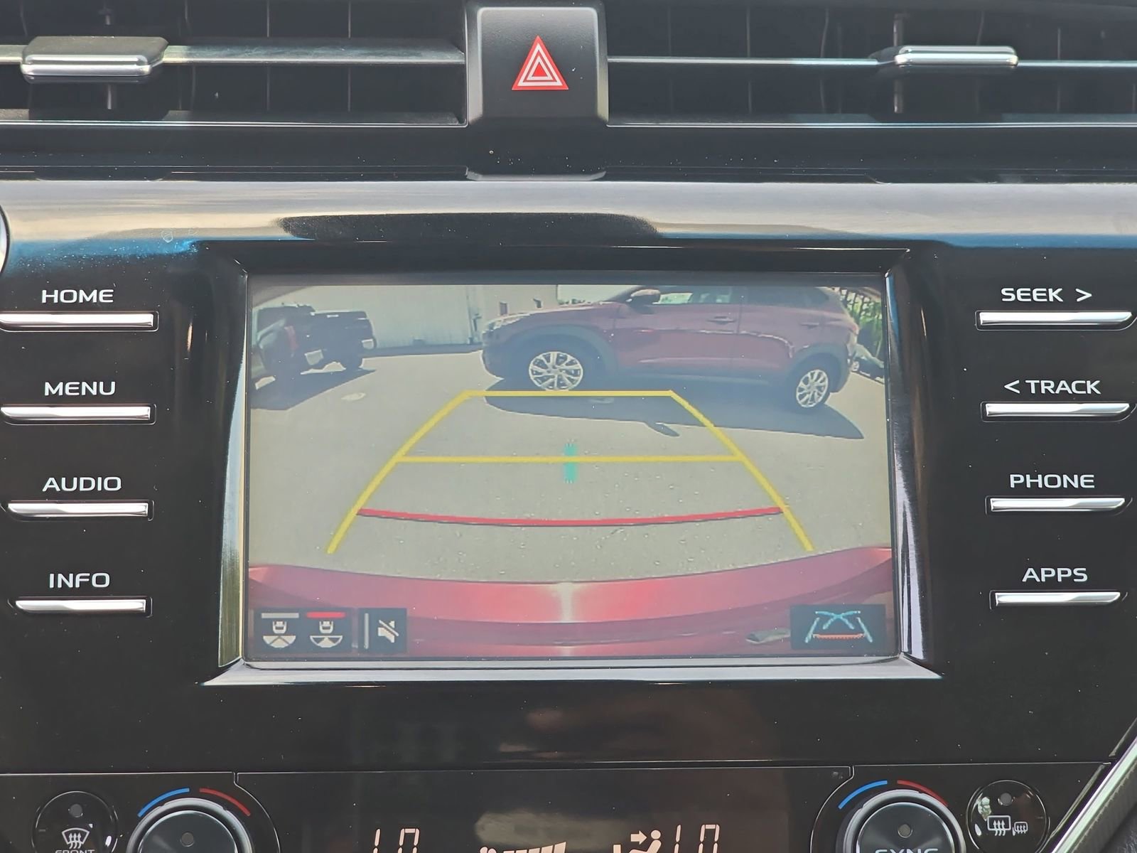 Used 2018 Toyota Camry XSE image 28