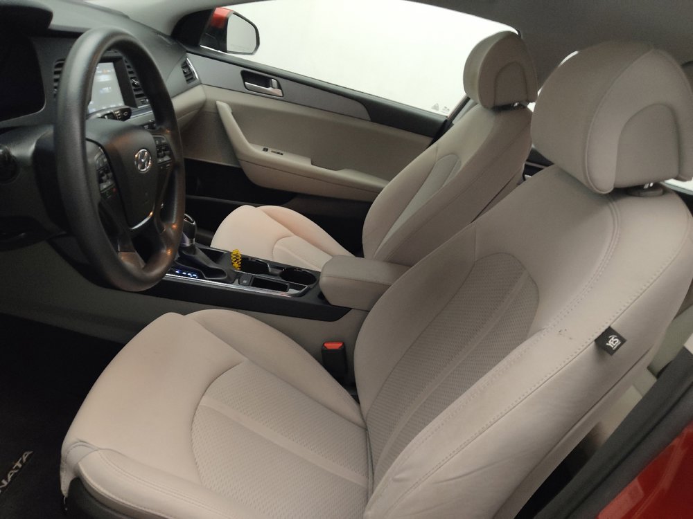 Used 2017 Hyundai Sonata SE FWD image 17
