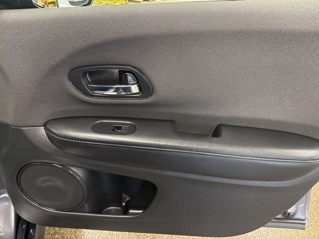 Used 2019 Honda HR-V Sport image 25