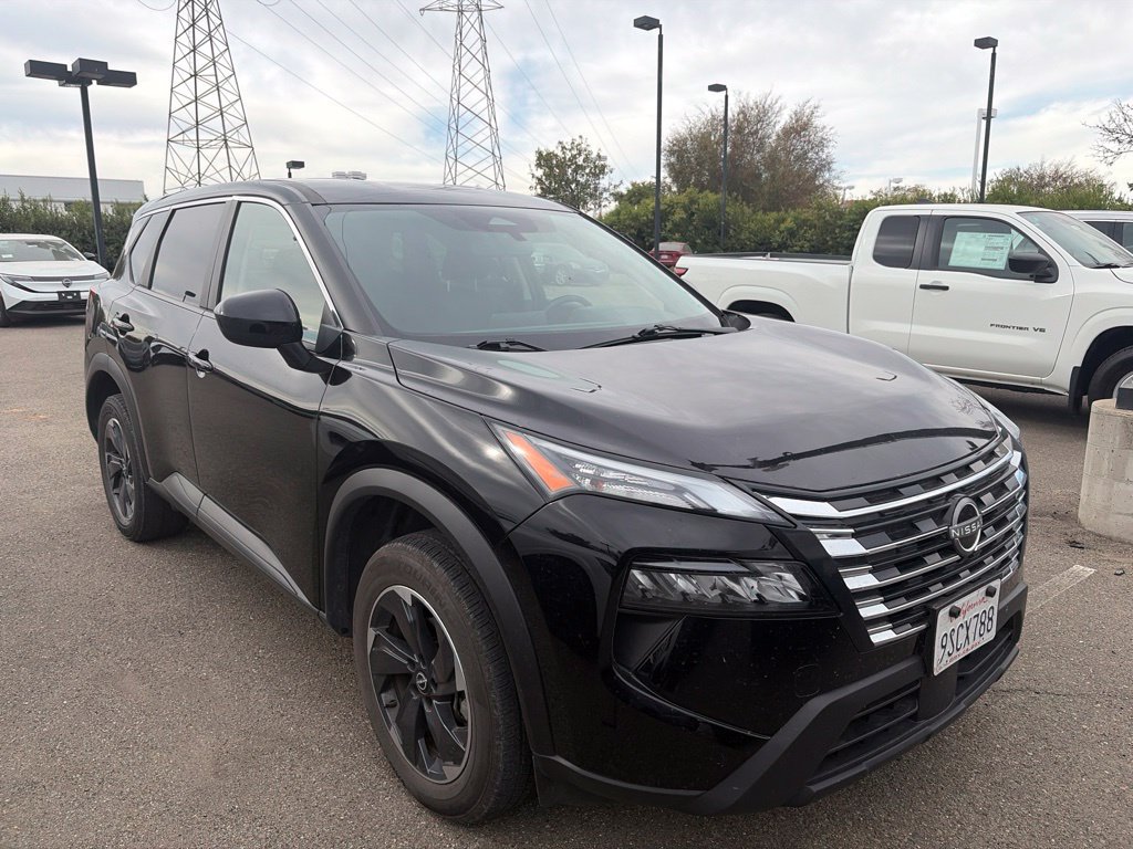 Used 2025 Nissan Rogue SV