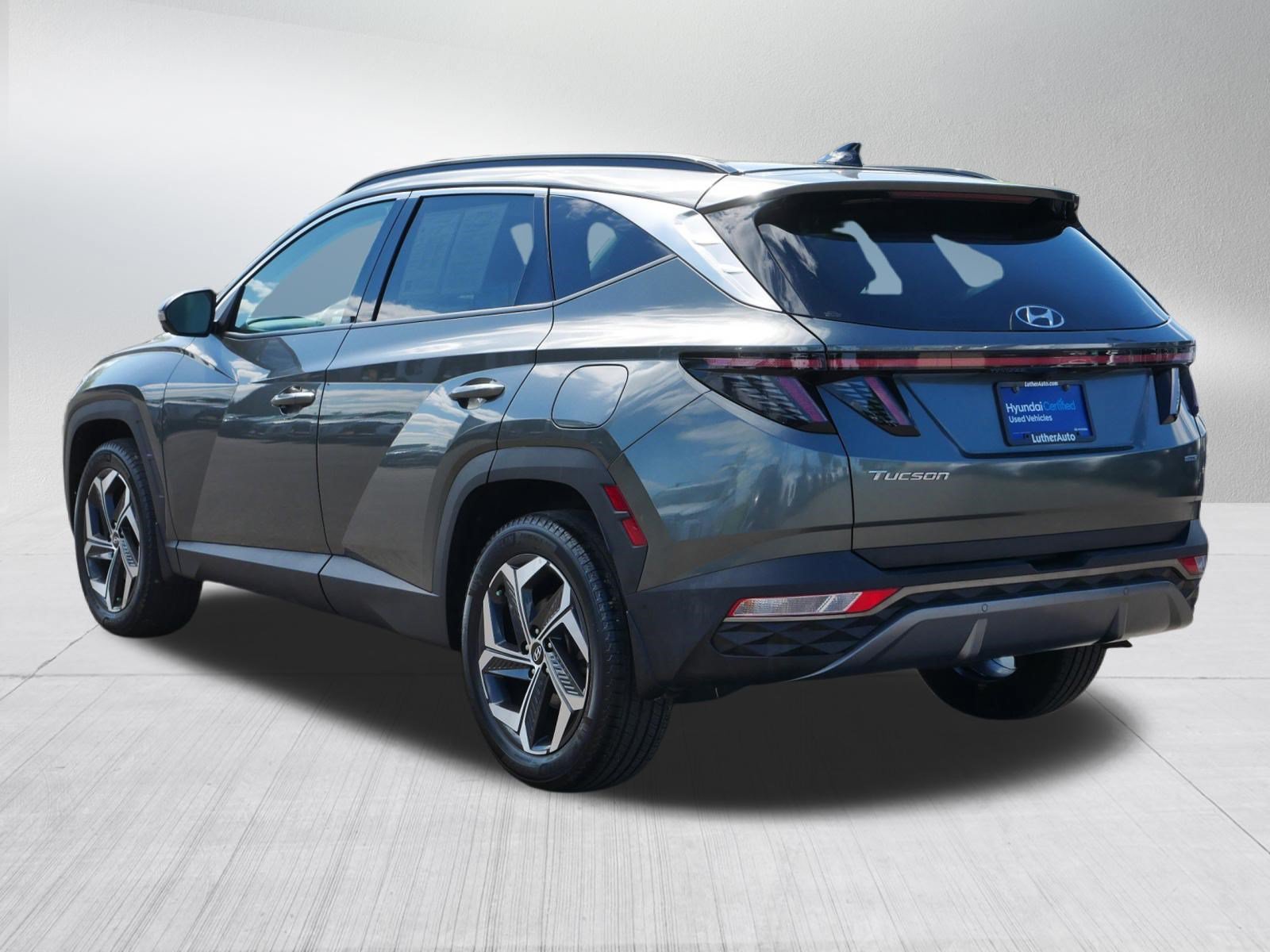 Certified 2023 Hyundai Tucson Limited AWD/4WD image 5