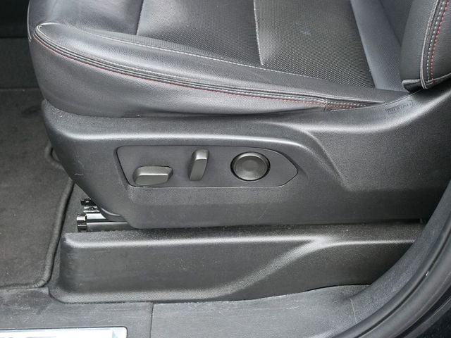 Used 2024 Chevrolet Suburban RST image 12