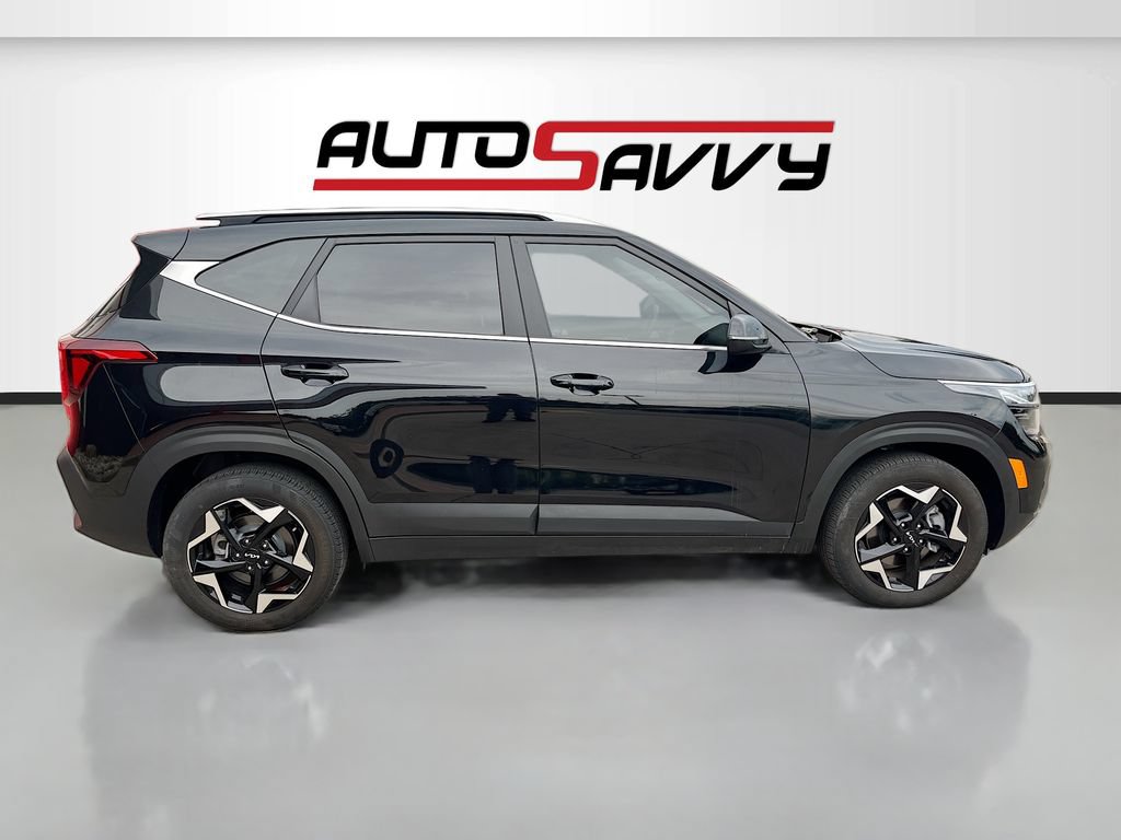 Used 2024 Kia Seltos EX AWD/4WD image 8