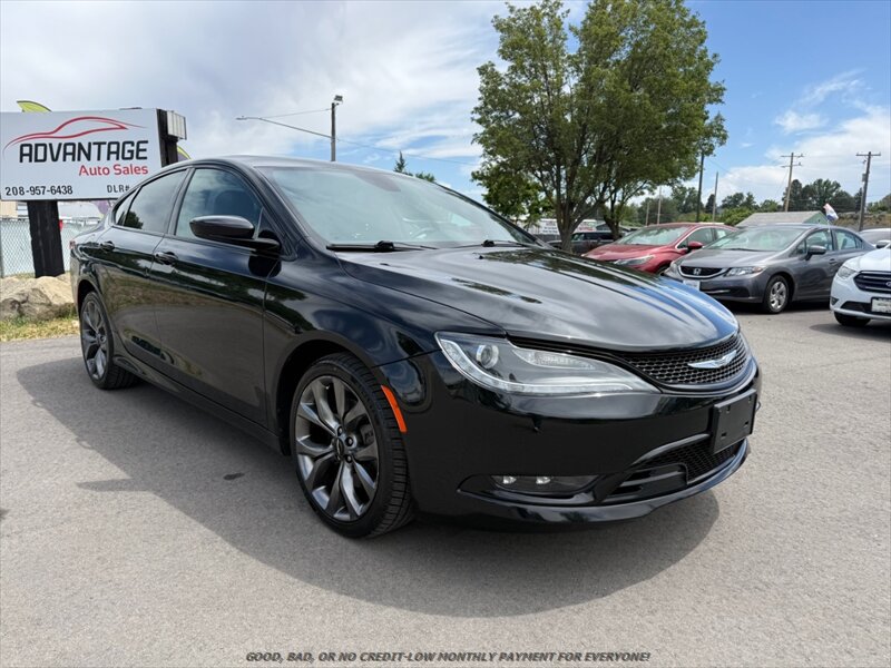 Used 2016 Chrysler 200 S w/ Navigation & Sound Group I