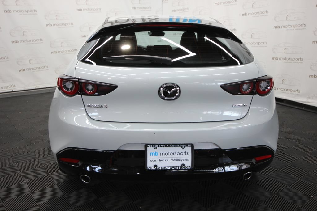 Used 2024 MAZDA MAZDA3 s FWD image 5