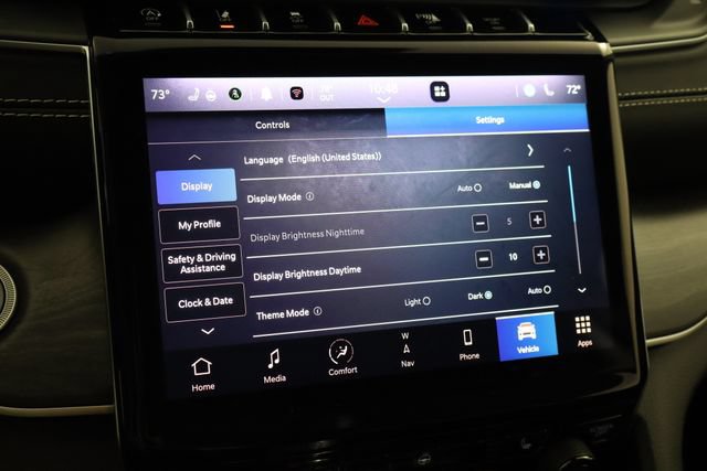 Used 2023 Jeep Grand Cherokee Limited w/ Black Appearance Package RWD image 34