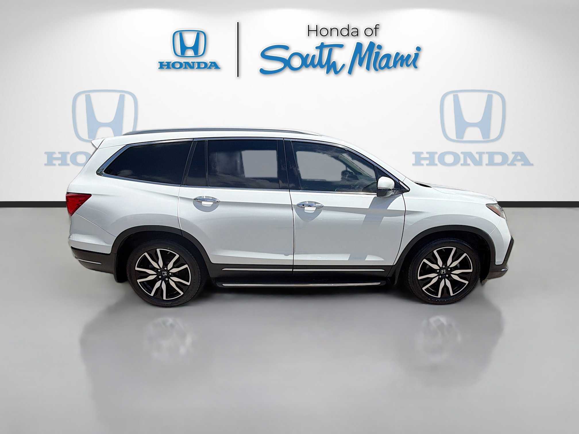 Used 2021 Honda Pilot Touring image 8