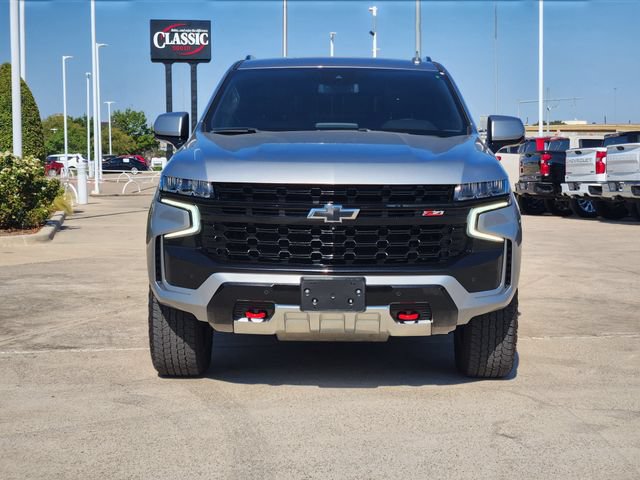 Used 2023 Chevrolet Suburban Z71 w/ Luxury Package AWD/4WD image 10