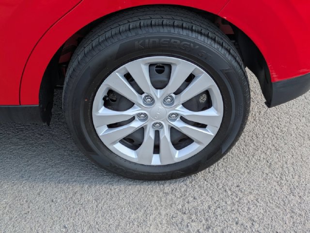 Used 2024 Kia Soul LX FWD image 24