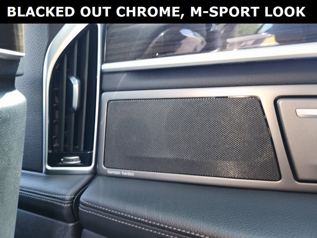 Used 2021 BMW 740i xDrive image 12